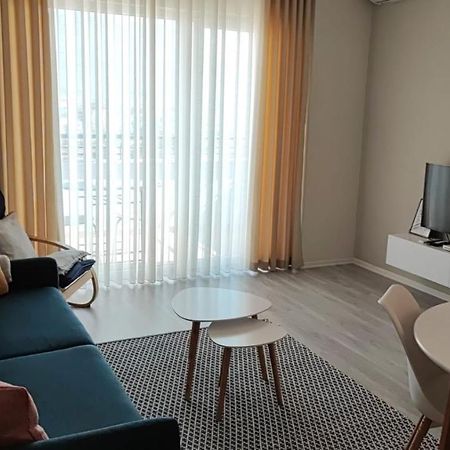 Cozy Central Tirana Apartments Esterno foto