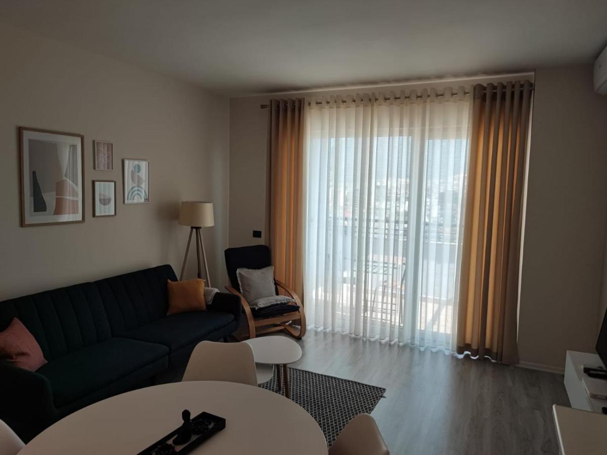 Cozy Central Tirana Apartments Esterno foto